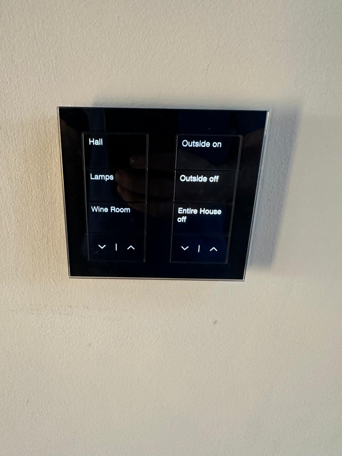 Lighting controls – image 1