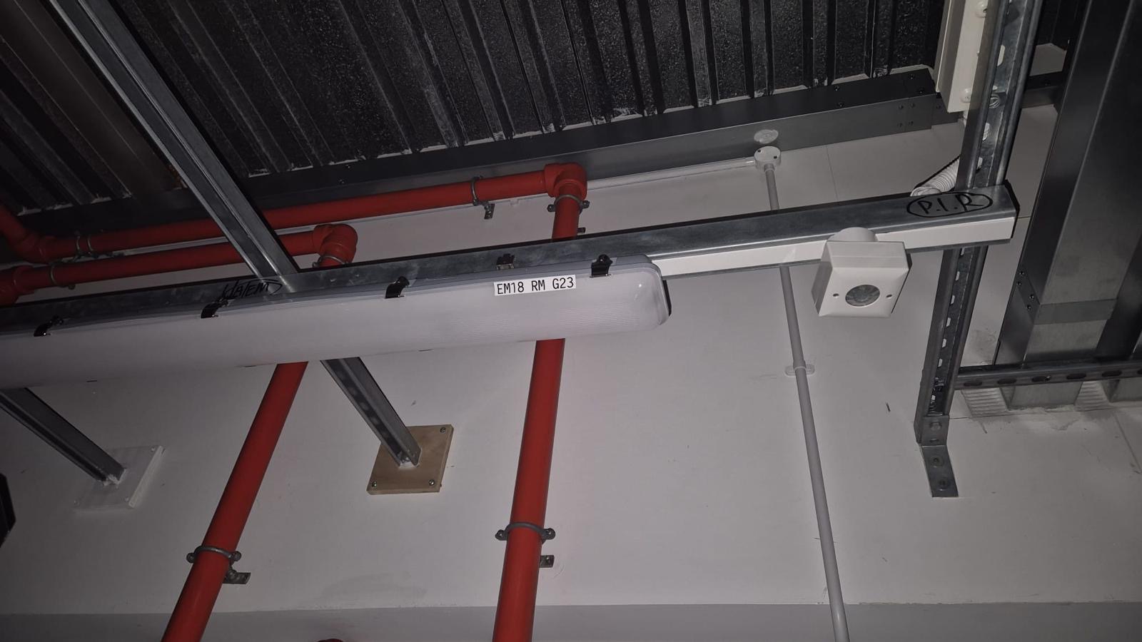 Emergency lighting – image 6